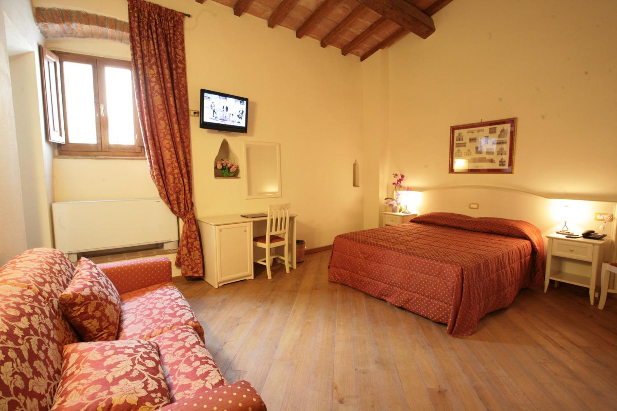 קרמיניאנו Hotel Villa San Michele מראה חיצוני תמונה