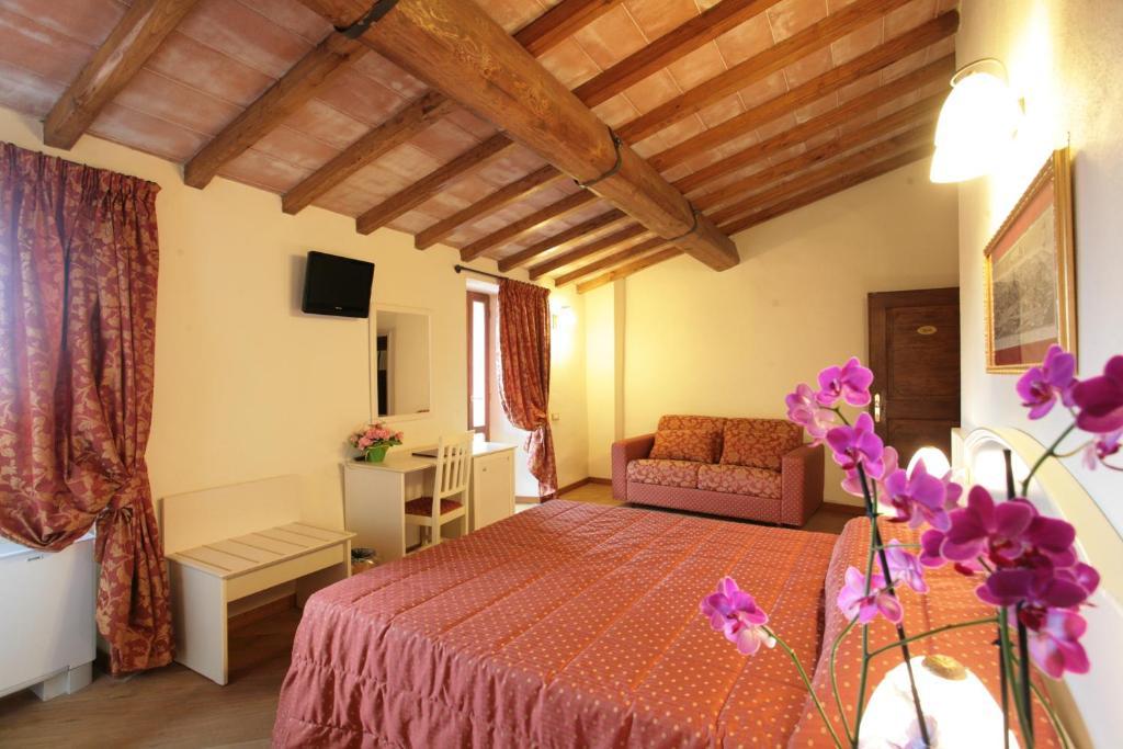 קרמיניאנו Hotel Villa San Michele מראה חיצוני תמונה